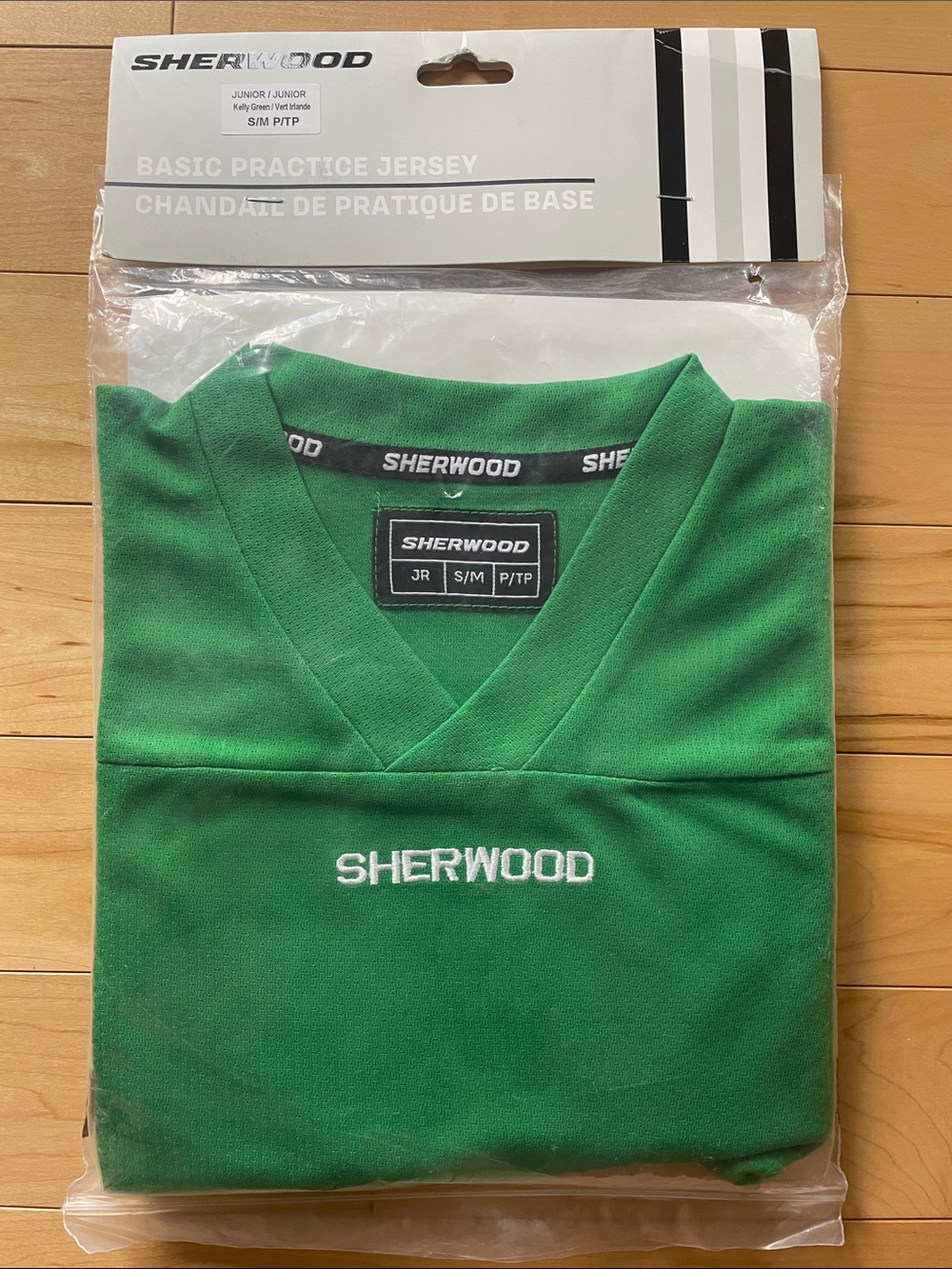 🍀Sale 4/$20 NEW Kelly Green JR S/M hockey practice jersey